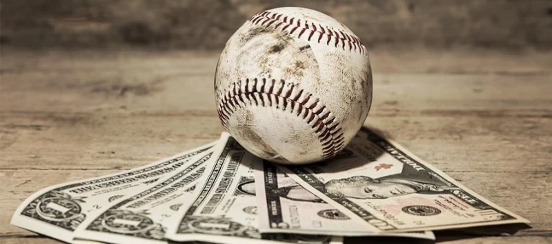 How to play baseball betting online?